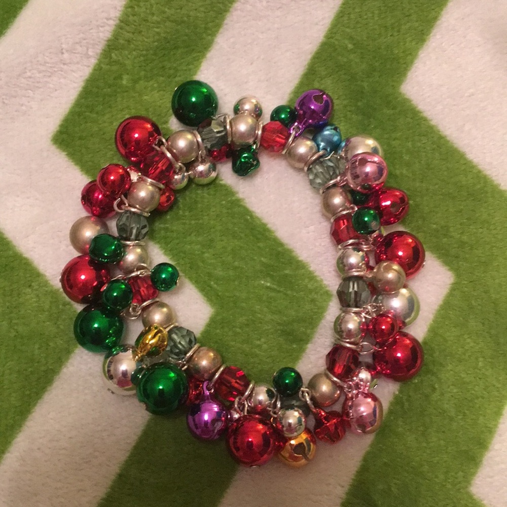 Super-cute Christmas bracelet